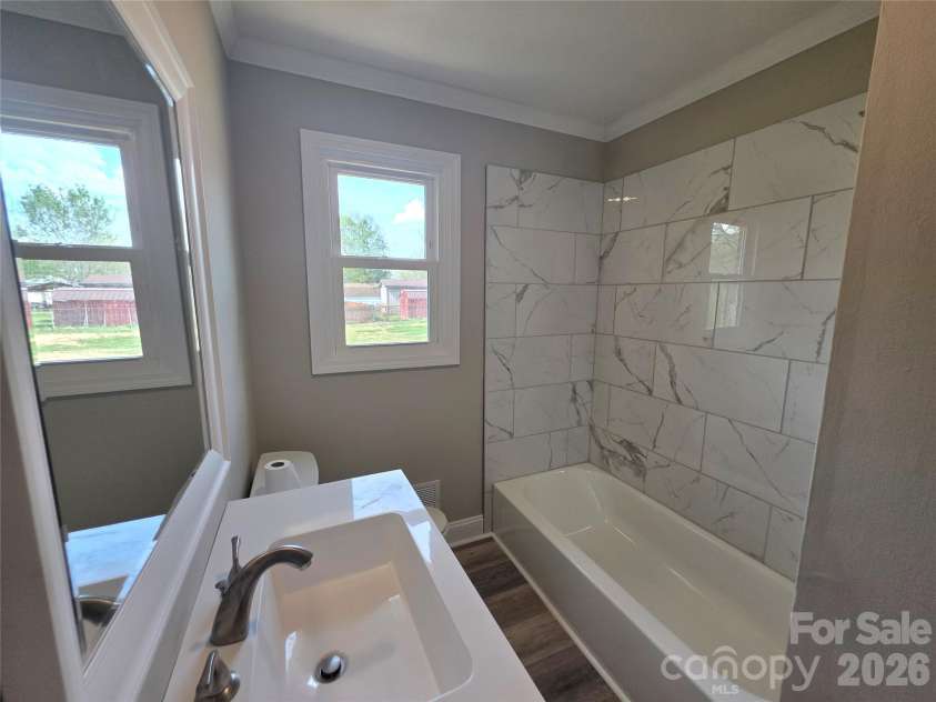104 Lou Drive, Gastonia, NC 28052.  MLS# CAR4364630, YatesRealty ID 16360. 