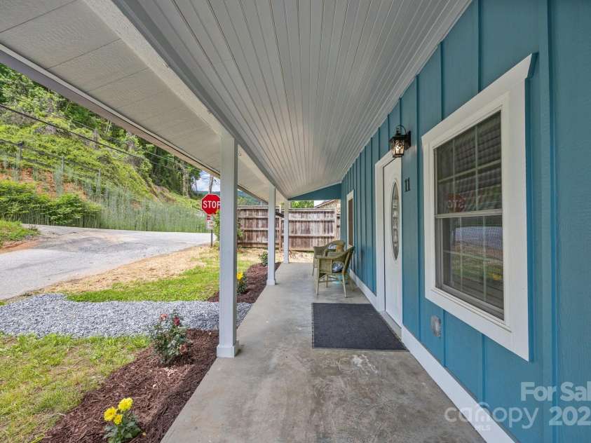 11 Mountain View Annex, Old Fort, NC 28762.  MLS# CAR4256949, YatesRealty ID 16361. 