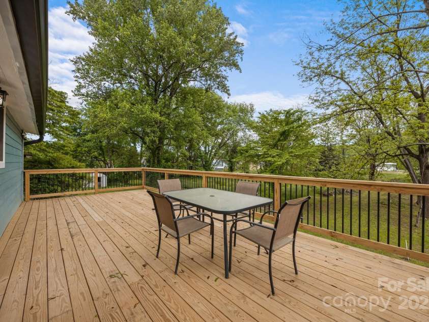 11 Mountain View Annex, Old Fort, NC 28762.  MLS# CAR4256949, YatesRealty ID 16361. 