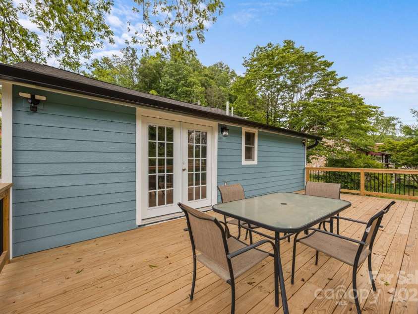 11 Mountain View Annex, Old Fort, NC 28762.  MLS# CAR4256949, YatesRealty ID 16361. 