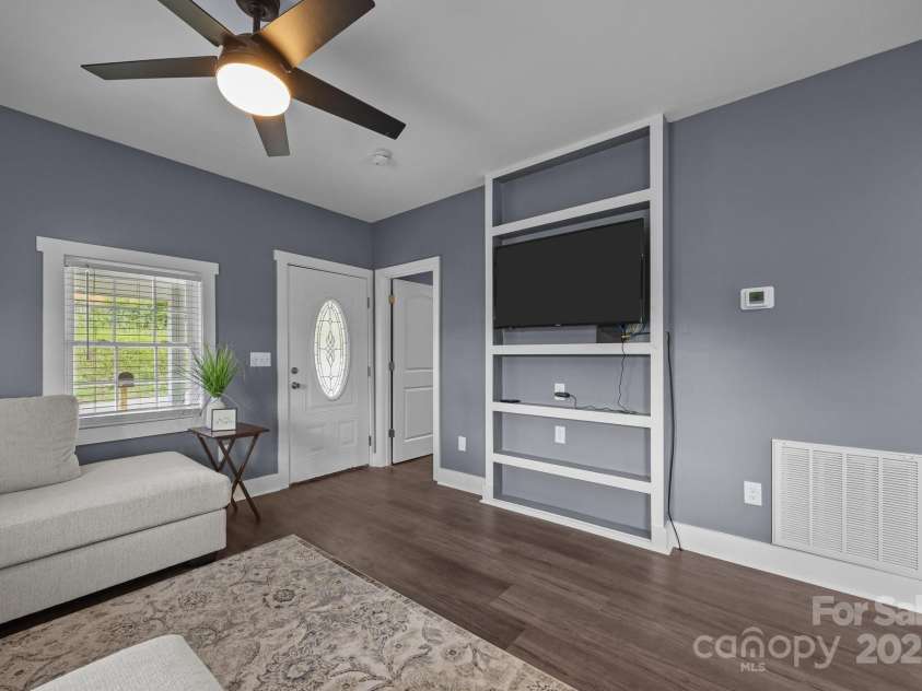 11 Mountain View Annex, Old Fort, NC 28762.  MLS# CAR4256949, YatesRealty ID 16361. 