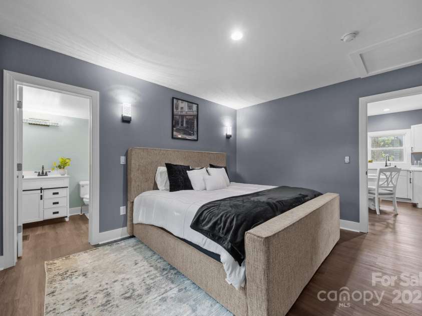 11 Mountain View Annex, Old Fort, NC 28762.  MLS# CAR4256949, YatesRealty ID 16361. 