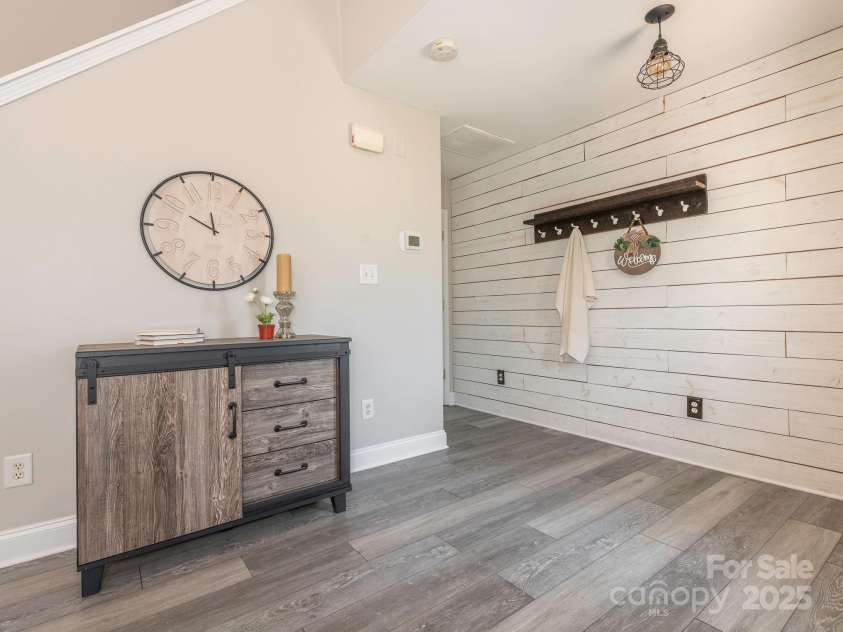 2706 Stagbuck Drive, Gastonia, NC 28052.  MLS# CAR4259195, YatesRealty ID 16362. 