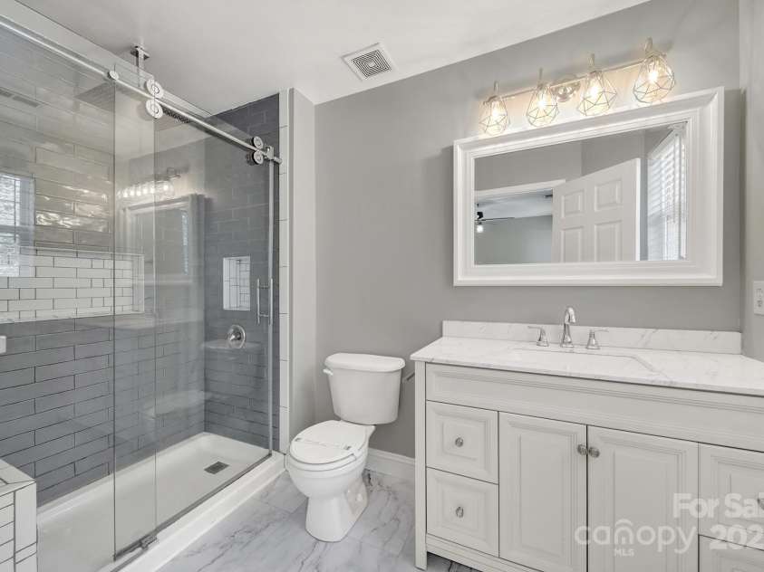 2706 Stagbuck Drive, Gastonia, NC 28052.  MLS# CAR4259195, YatesRealty ID 16362. 