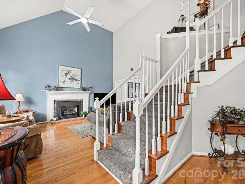 3110 Ivy Creek Road, Gastonia, NC 28056.  MLS# CAR4353331, YatesRealty ID 16362. 