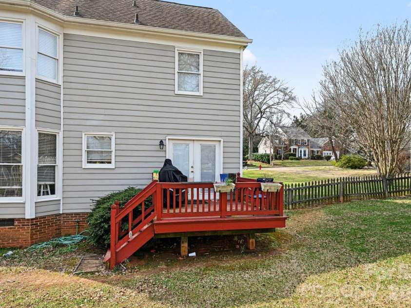 3110 Ivy Creek Road, Gastonia, NC 28056.  MLS# CAR4353331, YatesRealty ID 16362. 