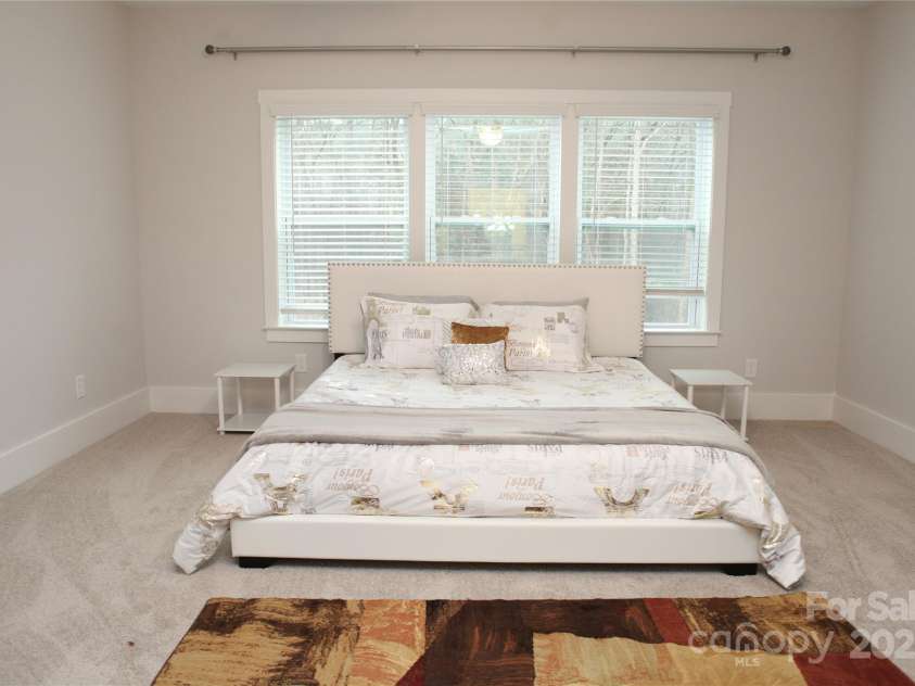 1727 grace Lane, Charlotte, NC 28262.  MLS# CAR4256496, YatesRealty ID 16363. 