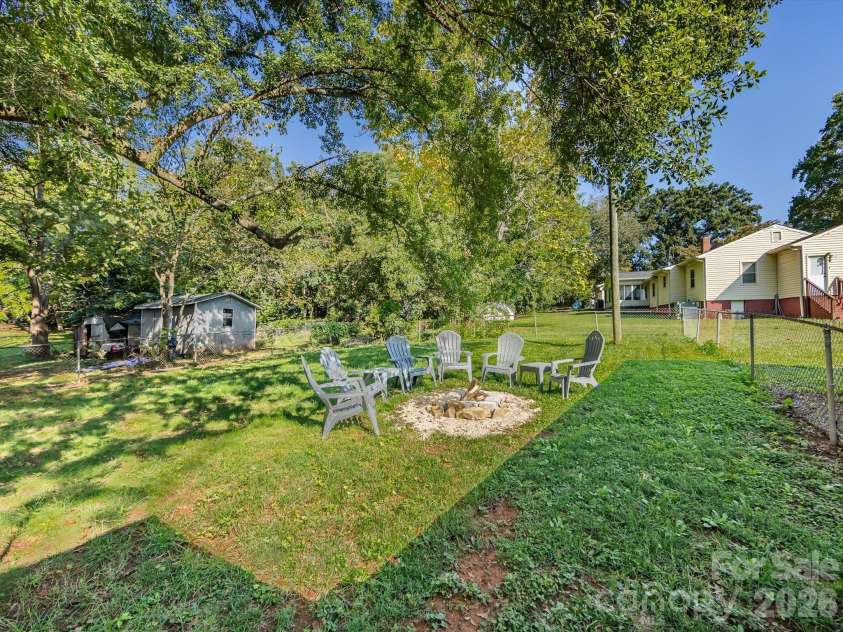 201 Browntown Road, Belmont, NC 28012.  MLS# CAR4363834, YatesRealty ID 16364. Rear Yard