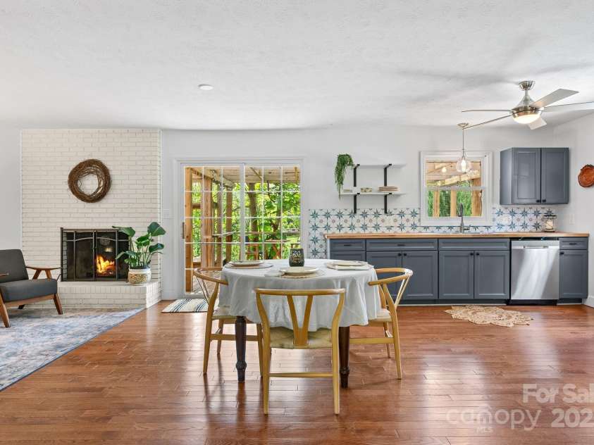 9 Mikayla Lane, Candler, NC 28715.  MLS# CAR4242075, YatesRealty ID 16364. New Bellawood hardwood flooring throughout the first floor