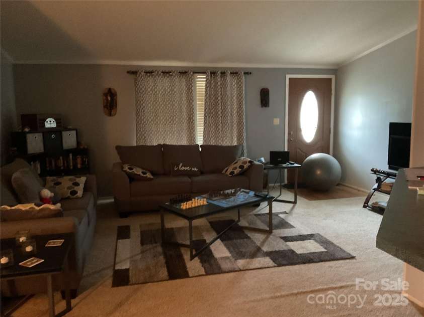 1695 Lemming Drive, Concord, NC 28025.  MLS# CAR4287250, YatesRealty ID 16365. LR