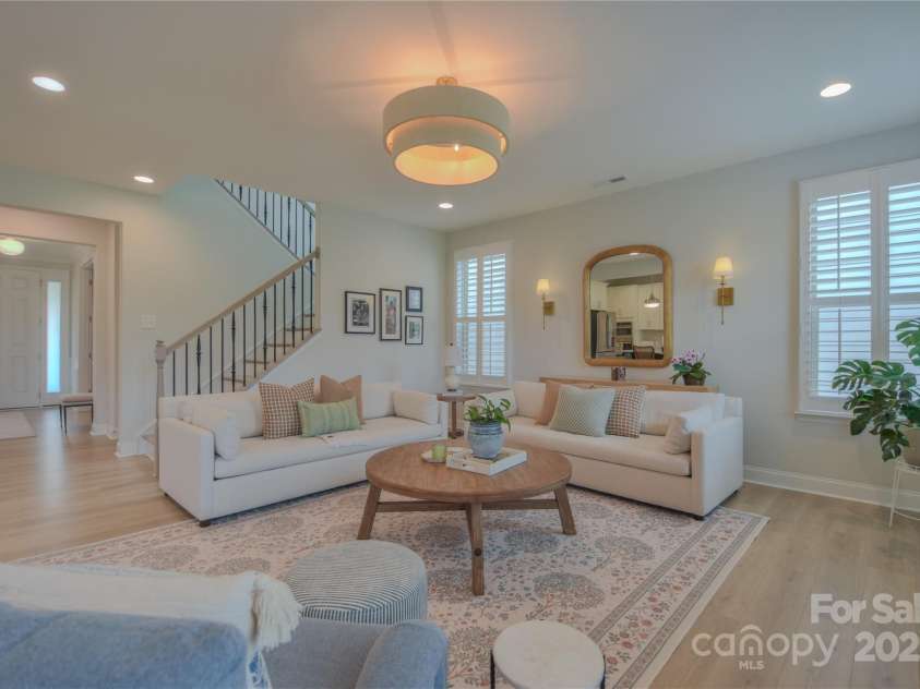 15216 Shallow Ridge Road, Charlotte, NC 28278.  MLS# CAR4264476, YatesRealty ID 16366. 