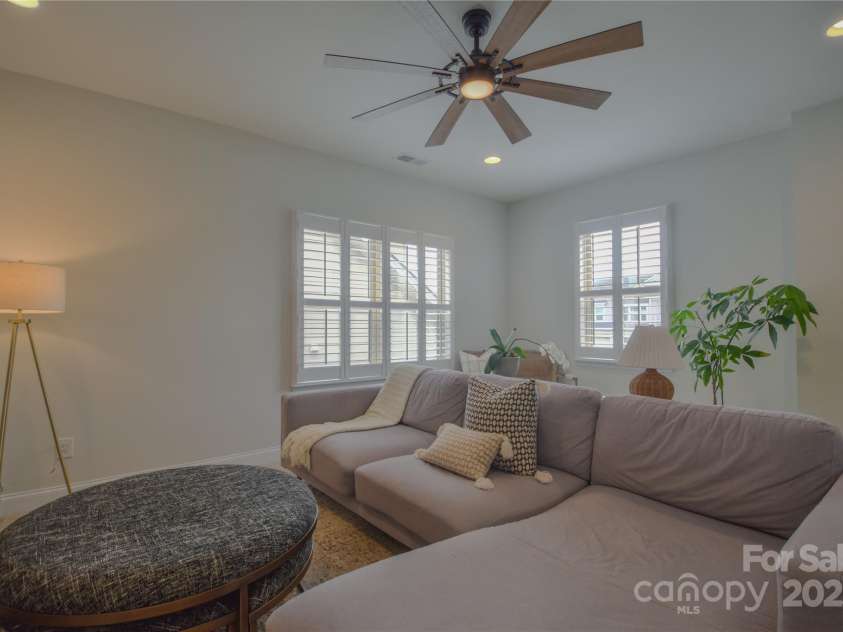 15216 Shallow Ridge Road, Charlotte, NC 28278.  MLS# CAR4264476, YatesRealty ID 16366. 