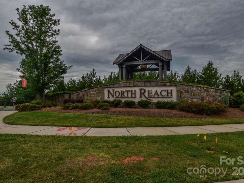 15216 Shallow Ridge Road, Charlotte, NC 28278.  MLS# CAR4264476, YatesRealty ID 16366. 