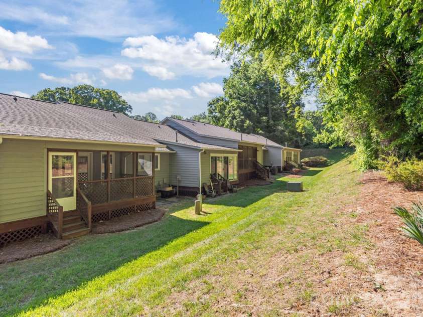 1305 Wellington Hills Circle, Salisbury, NC 28147.  MLS# CAR4374842, YatesRealty ID 16367. 