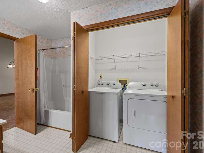1305 Wellington Hills Circle, Salisbury, NC 28147.  MLS# CAR4374842, YatesRealty ID 16367. 