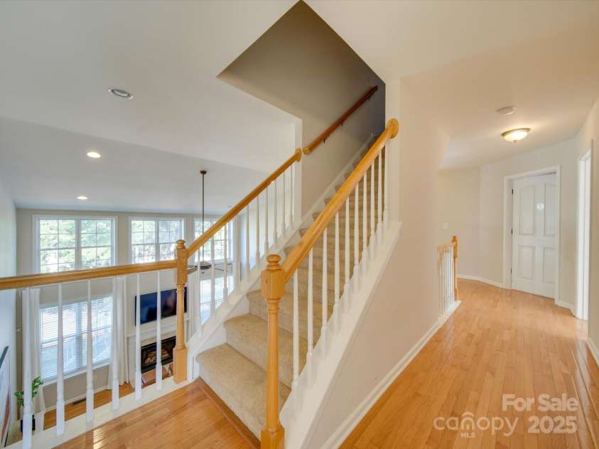 1708 Aringill Lane, Matthews, NC 28104.  MLS# CAR4256732, YatesRealty ID 16367. 