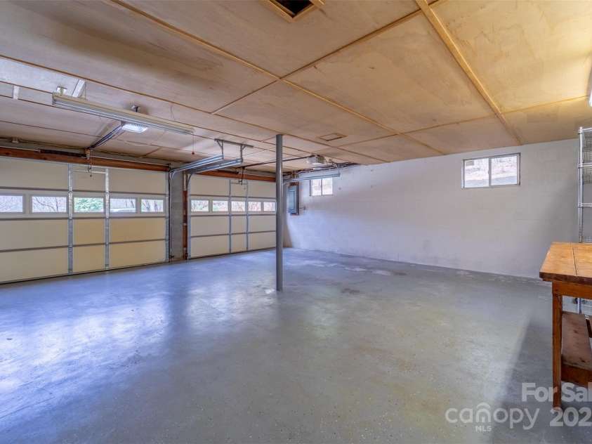 311 Winding Way Drive, Franklin, NC 28734.  MLS# CAR4245475, YatesRealty ID 16369. 