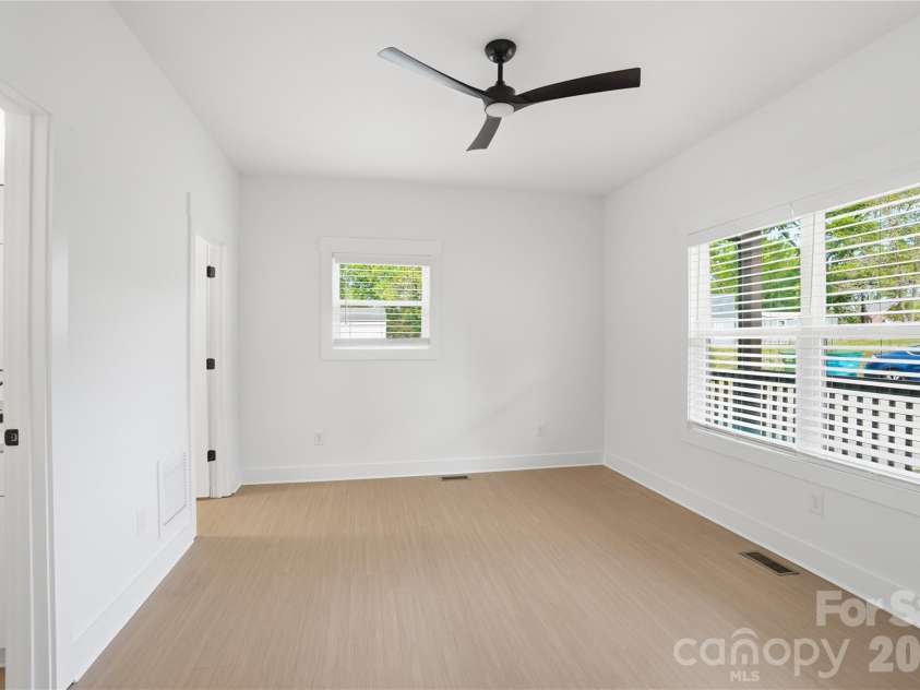 119 Ridge Road, Fort Mill, SC 29715.  MLS# CAR4365794, YatesRealty ID 16370. Primary Bedroom