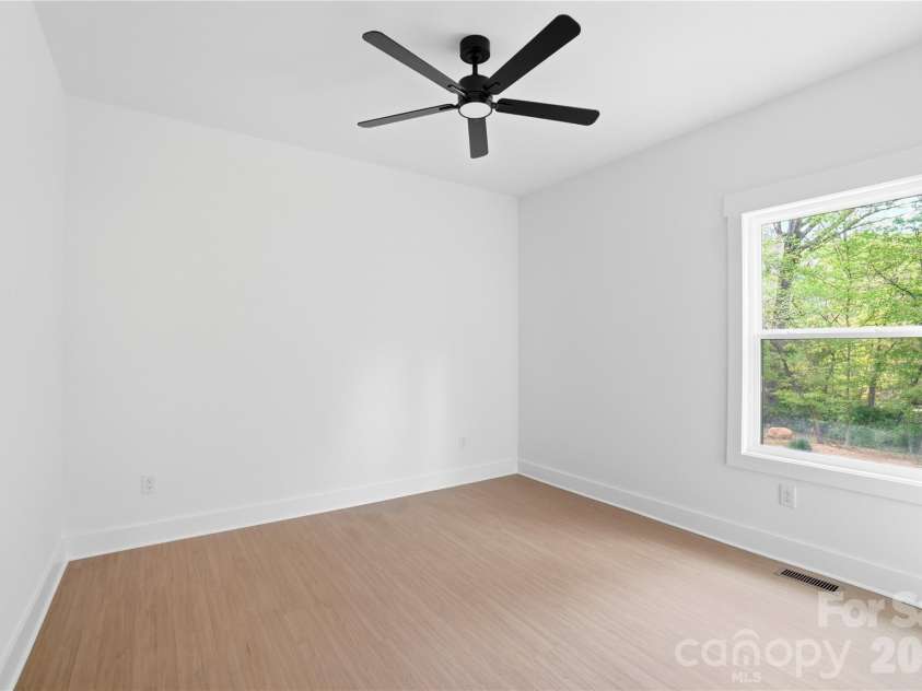 119 Ridge Road, Fort Mill, SC 29715.  MLS# CAR4365794, YatesRealty ID 16370. Secondary bedroom 