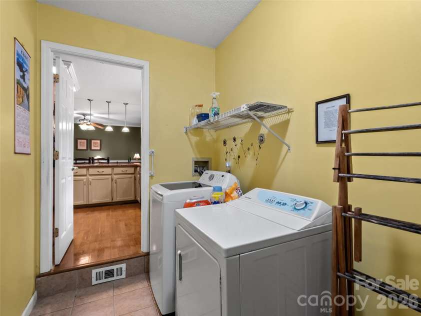 36 Justin Drive, Etowah, NC 28729.  MLS# CAR4373480, YatesRealty ID 16371. 