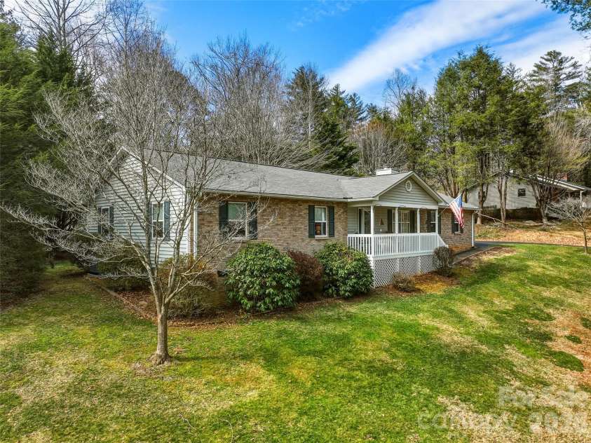36 Justin Drive, Etowah, NC 28729.  MLS# CAR4373480, YatesRealty ID 16371. 