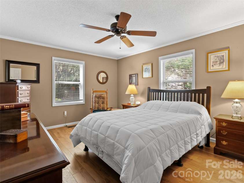 36 Justin Drive, Etowah, NC 28729.  MLS# CAR4373480, YatesRealty ID 16371. Bright primary suite