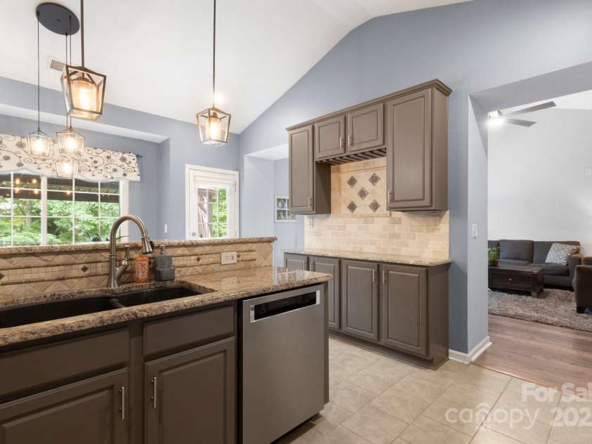 3820 Leela Palace Way, Fort Mill, SC 29708.  MLS# CAR4256730, YatesRealty ID 16371. 