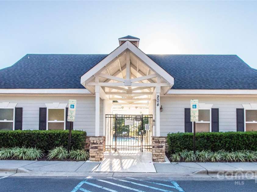 3820 Leela Palace Way, Fort Mill, SC 29708.  MLS# CAR4256730, YatesRealty ID 16371. 