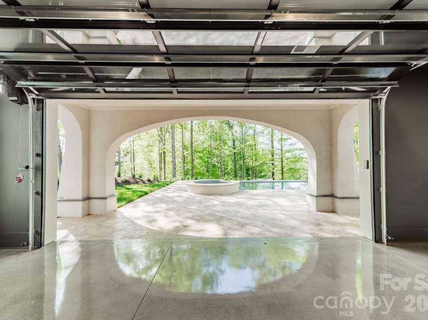 1052 Ventosa Drive, Denver, NC 28037.  MLS# CAR4367793, YatesRealty ID 16372. 
