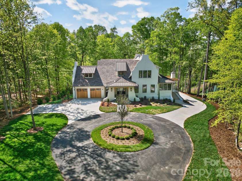 1052 Ventosa Drive, Denver, NC 28037.  MLS# CAR4367793, YatesRealty ID 16372. 