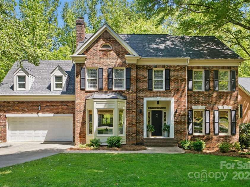 902 Hoke Trail, Cramerton, NC 28032.  MLS# CAR4246862, YatesRealty ID 16373. 