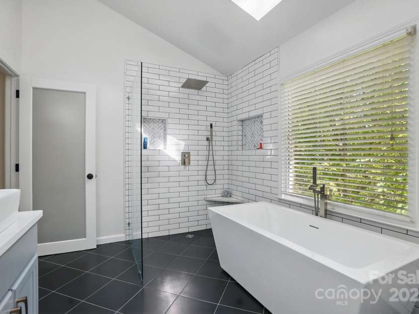 902 Hoke Trail, Cramerton, NC 28032.  MLS# CAR4246862, YatesRealty ID 16373. 