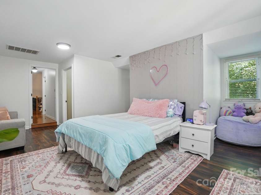 902 Hoke Trail, Cramerton, NC 28032.  MLS# CAR4246862, YatesRealty ID 16373. 