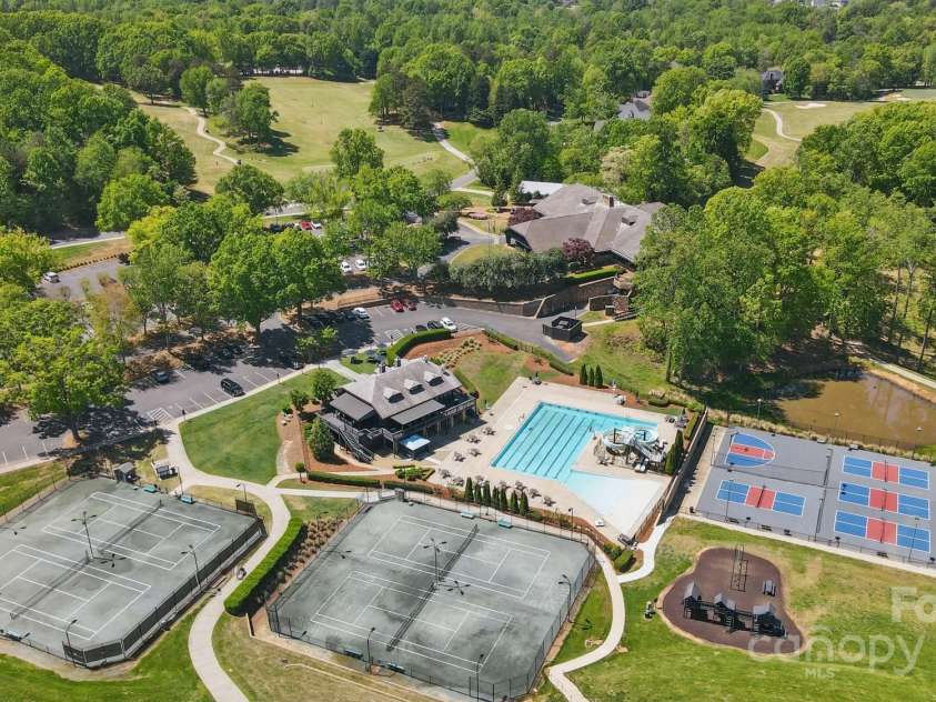 902 Hoke Trail, Cramerton, NC 28032.  MLS# CAR4246862, YatesRealty ID 16373. 