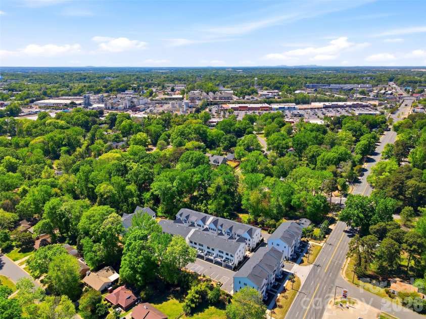 4129 Polluck Way, Charlotte, NC 28209.  MLS# CAR4366686, YatesRealty ID 16375. 