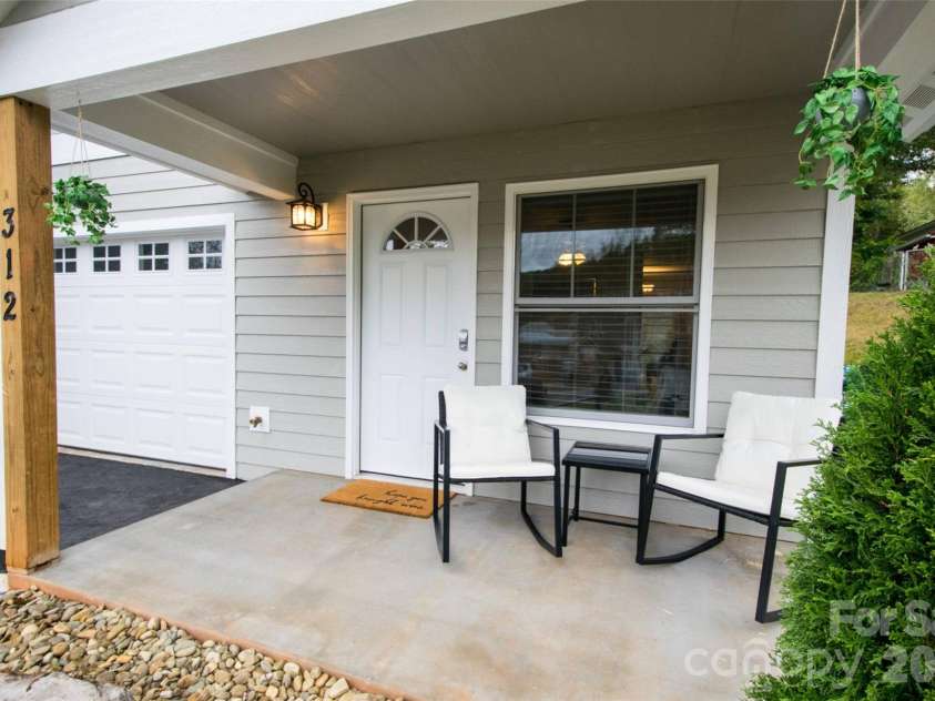 308/312 Jenna Clare Lane, Asheville, NC 28803.  MLS# CAR4367105, YatesRealty ID 16377. 