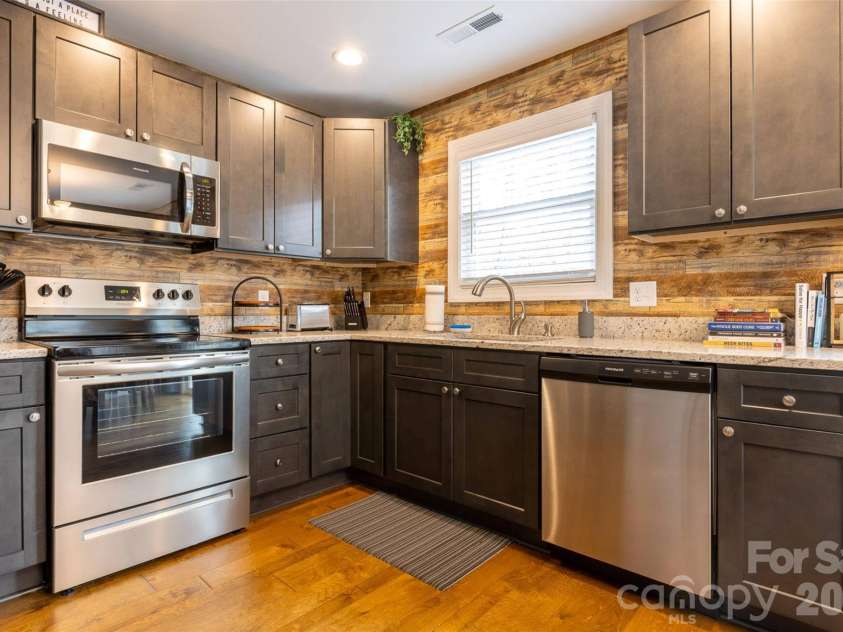 308/312 Jenna Clare Lane, Asheville, NC 28803.  MLS# CAR4367105, YatesRealty ID 16377. 