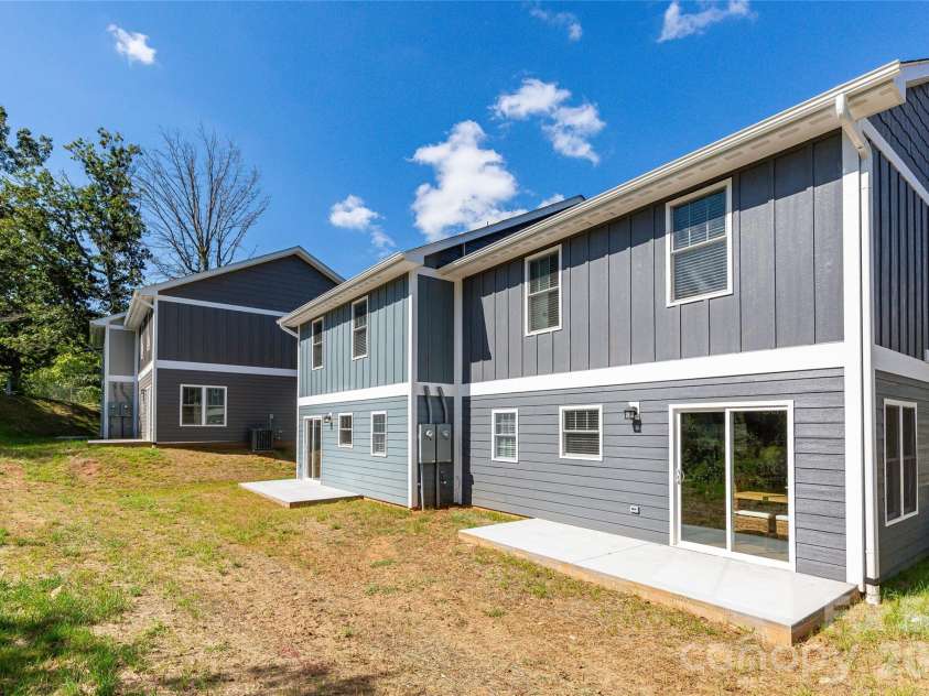308/312 Jenna Clare Lane, Asheville, NC 28803.  MLS# CAR4367105, YatesRealty ID 16377. 
