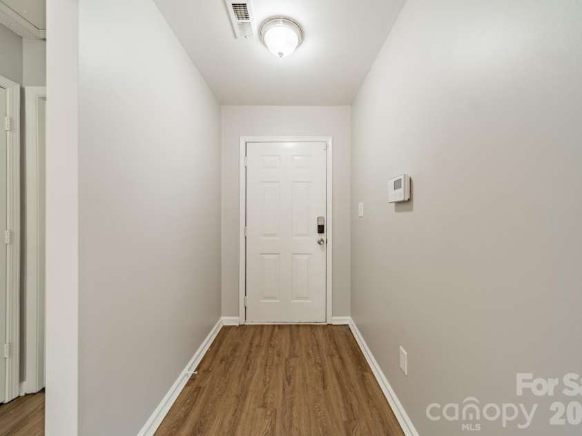 134 Chere Helen Drive, Mooresville, NC 28115.  MLS# CAR4373841, YatesRealty ID 16378. 