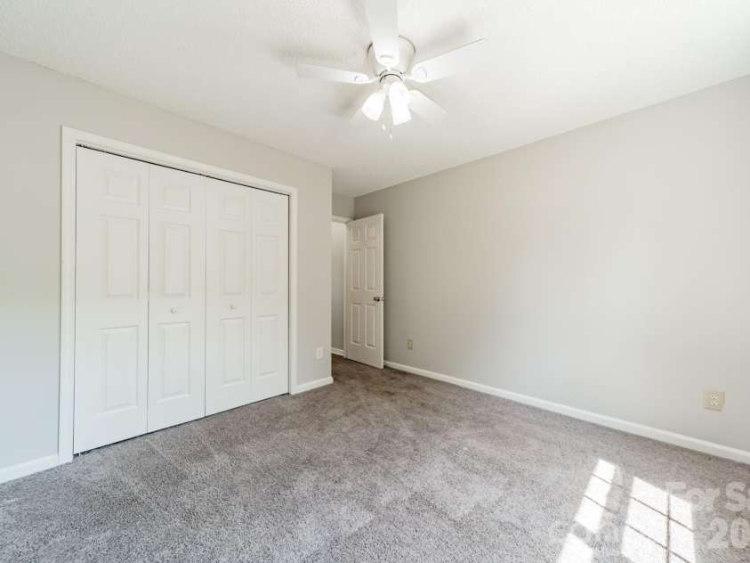 134 Chere Helen Drive, Mooresville, NC 28115.  MLS# CAR4373841, YatesRealty ID 16378. 