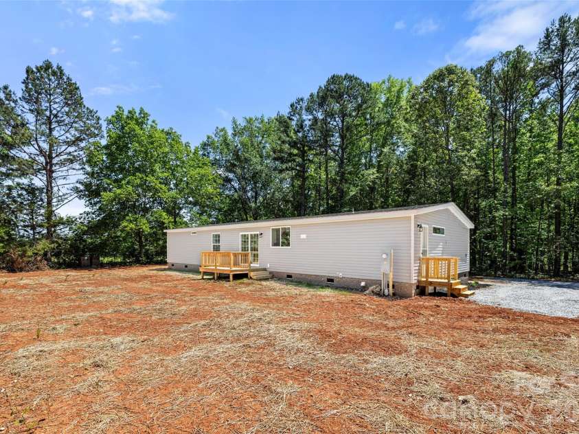 1704 Logan Terry Road, Lancaster, SC 29720.  MLS# CAR4366464, YatesRealty ID 16379. 
