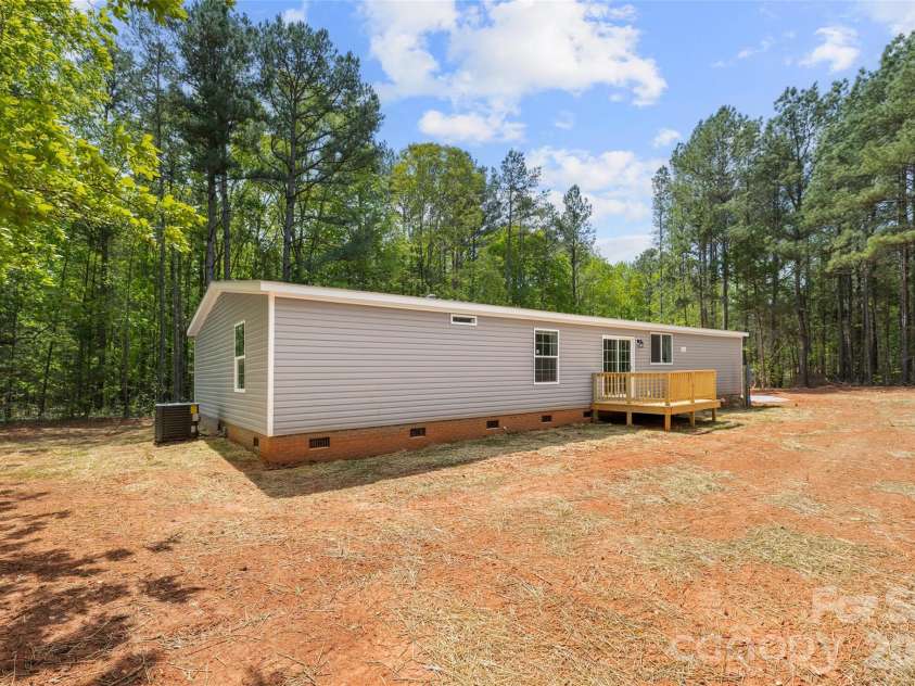 1704 Logan Terry Road, Lancaster, SC 29720.  MLS# CAR4366464, YatesRealty ID 16379. 