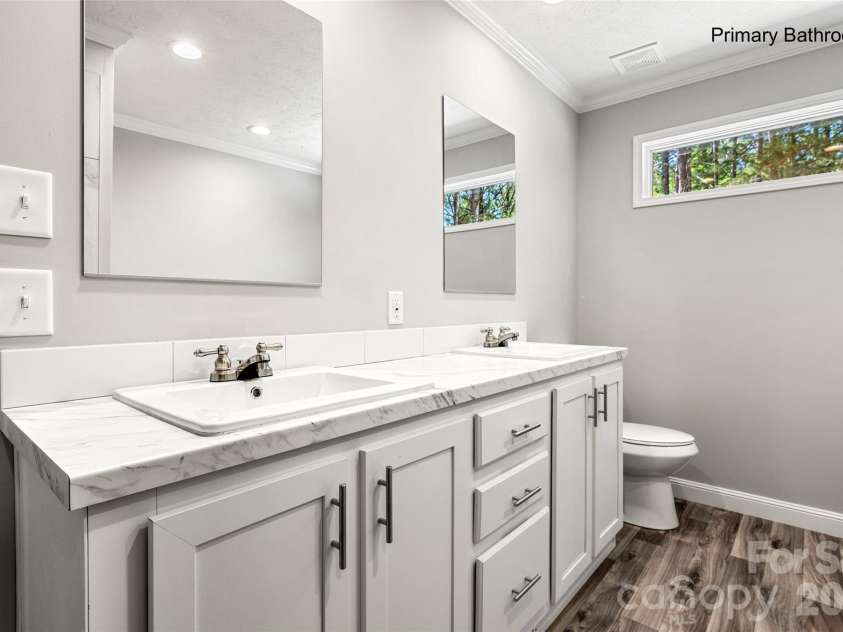 1704 Logan Terry Road, Lancaster, SC 29720.  MLS# CAR4366464, YatesRealty ID 16379. Dual vanities