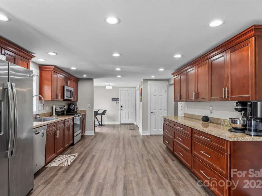 1730 Woodbend Lane, Conover, NC 28613.  MLS# CAR4263635, YatesRealty ID 16379. 