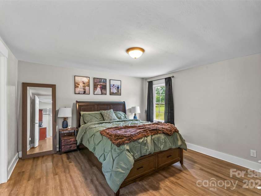 1730 Woodbend Lane, Conover, NC 28613.  MLS# CAR4263635, YatesRealty ID 16379. 