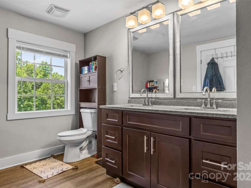 1730 Woodbend Lane, Conover, NC 28613.  MLS# CAR4263635, YatesRealty ID 16379. 