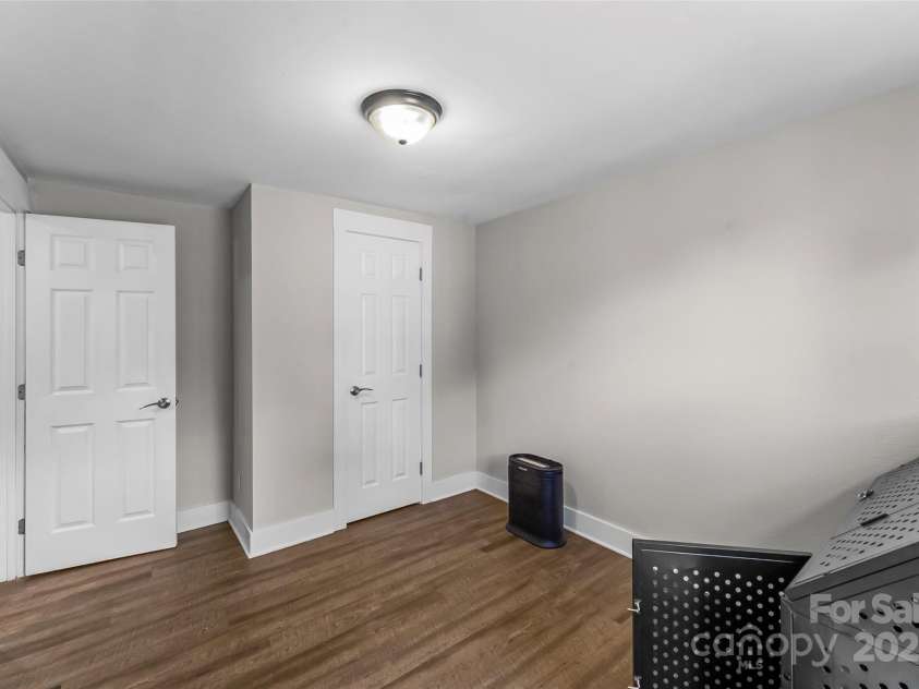 1730 Woodbend Lane, Conover, NC 28613.  MLS# CAR4263635, YatesRealty ID 16379. 