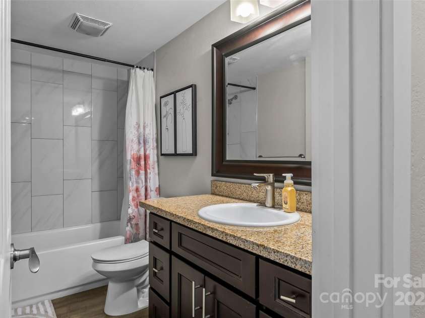 1730 Woodbend Lane, Conover, NC 28613.  MLS# CAR4263635, YatesRealty ID 16379. 