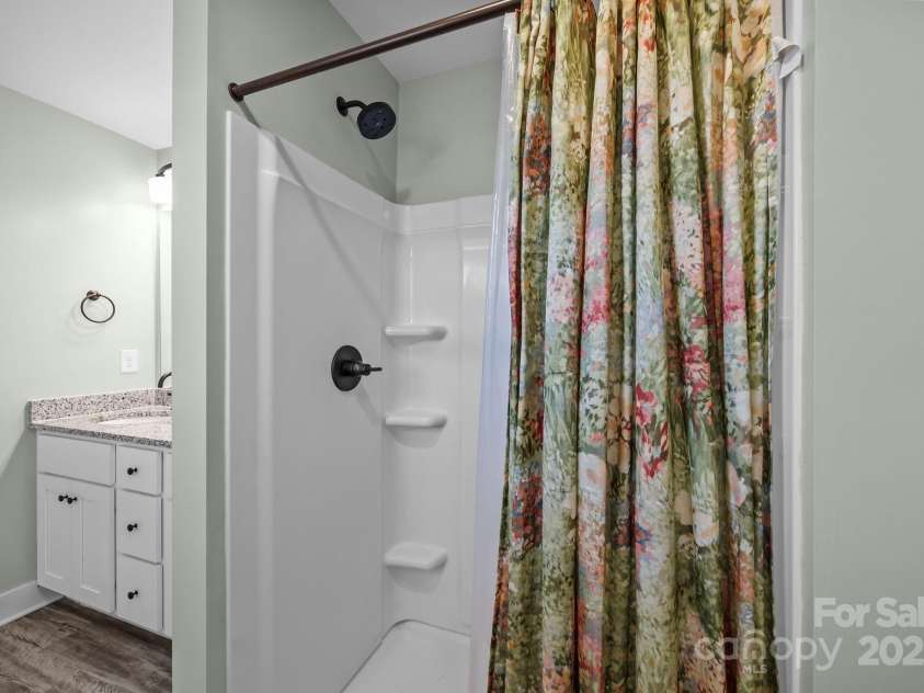 701 3rd Street, Conover, NC 28613.  MLS# CAR4332348, YatesRealty ID 1638. Primary Ensuite Bath - Upper Level