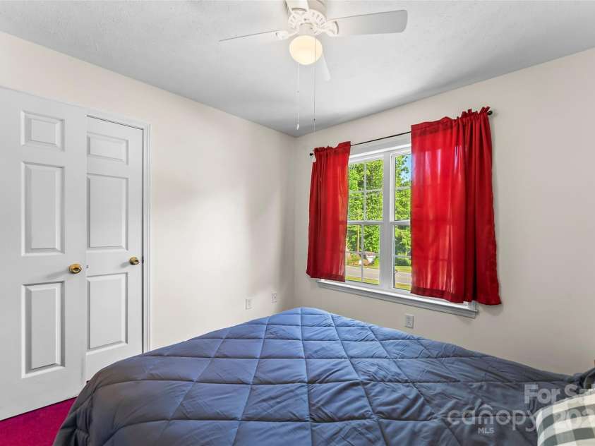 4269 Smokey Creek Road, Lenoir, NC 28645.  MLS# CAR4256704, YatesRealty ID 16380. 